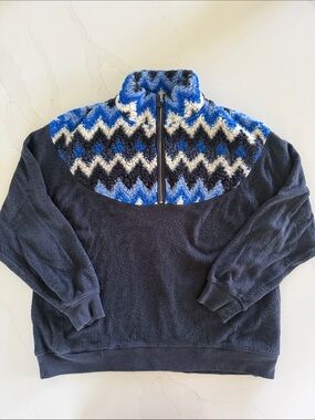 aerie Navy Fleece and Sherpa Zip-Up Sweater with Blue Pattern